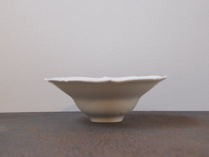 白磁リム鉢　小