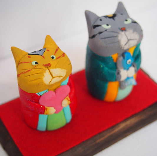 1-5　おひなさま 台付 | 半澤淳子