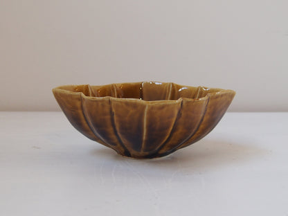 飴釉菱形鉢　小