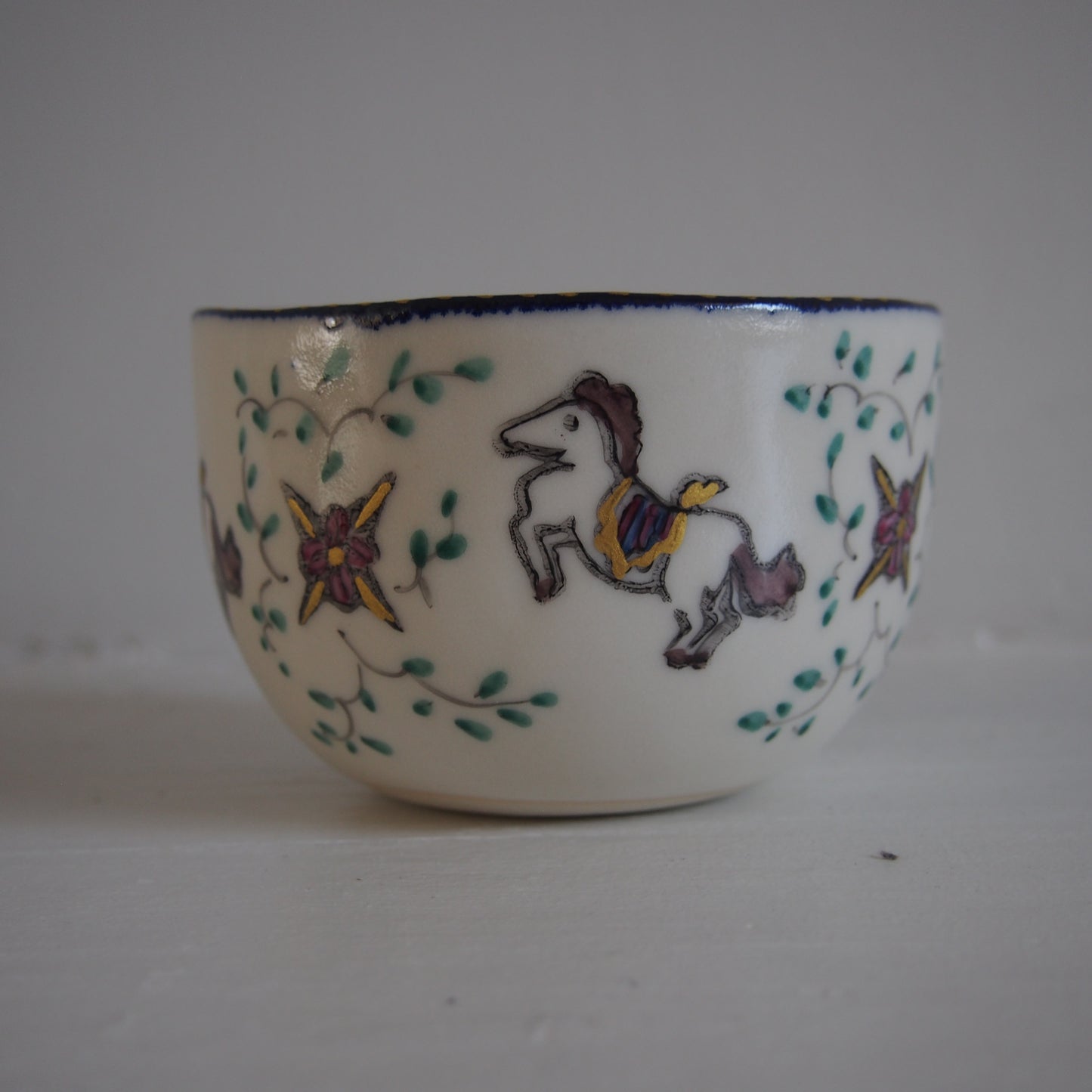 23-2　馬文様カフェオレボウル | つちやまり