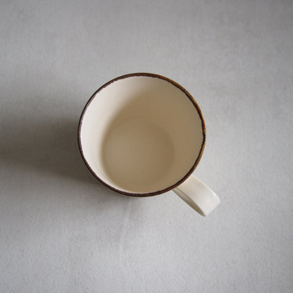 26　ｺｰﾋｰｶｯﾌﾟ実青 | かとうようこ