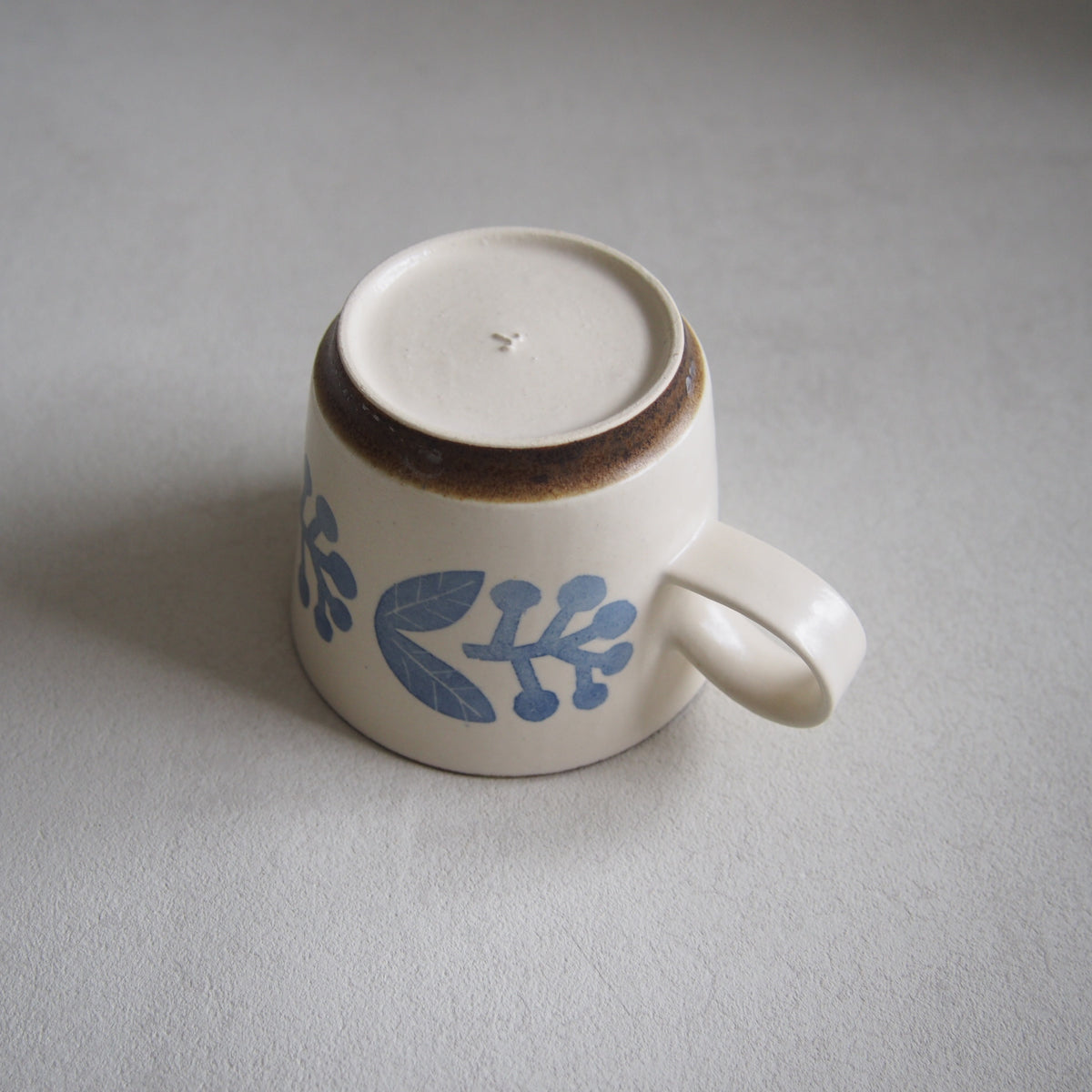 26　ｺｰﾋｰｶｯﾌﾟ実青 | かとうようこ
