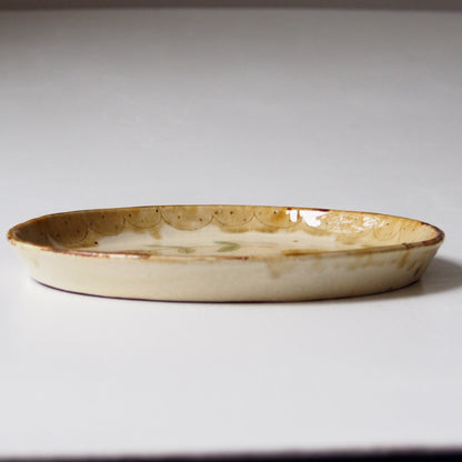 18　黄色い花のプレート（中） | 滝沢三奈子