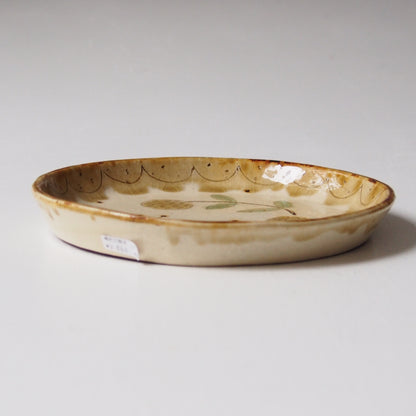 19　黄色い花のプレート（小） | 滝沢三奈子