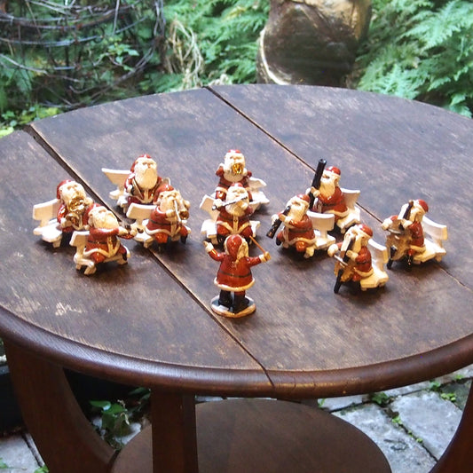 42 ミニサンタ・オーケストラ | やなぎ　ゆきお