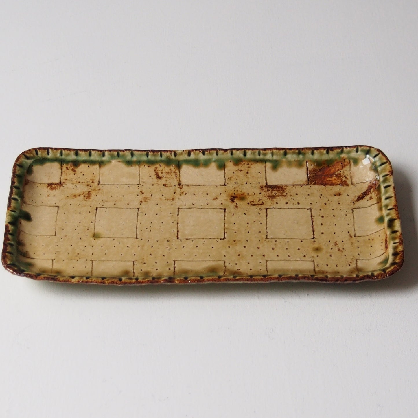 23　織部フチ有長皿 | 滝沢三奈子