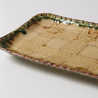 23　織部フチ有長皿 | 滝沢三奈子