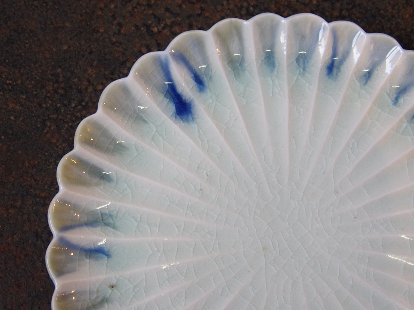 掛流菊皿
