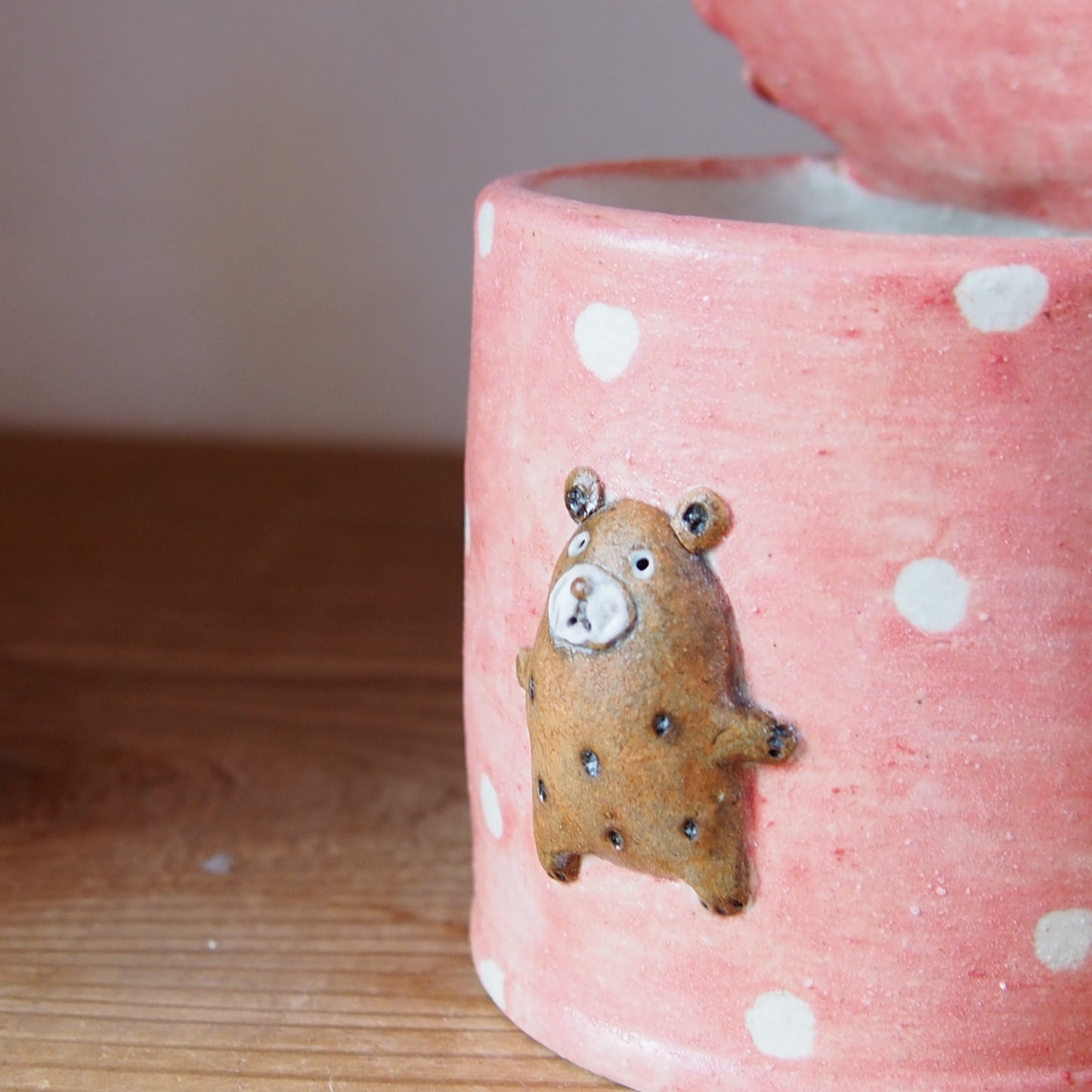 26　チェック柄くま缶(大) | 我妻なおり