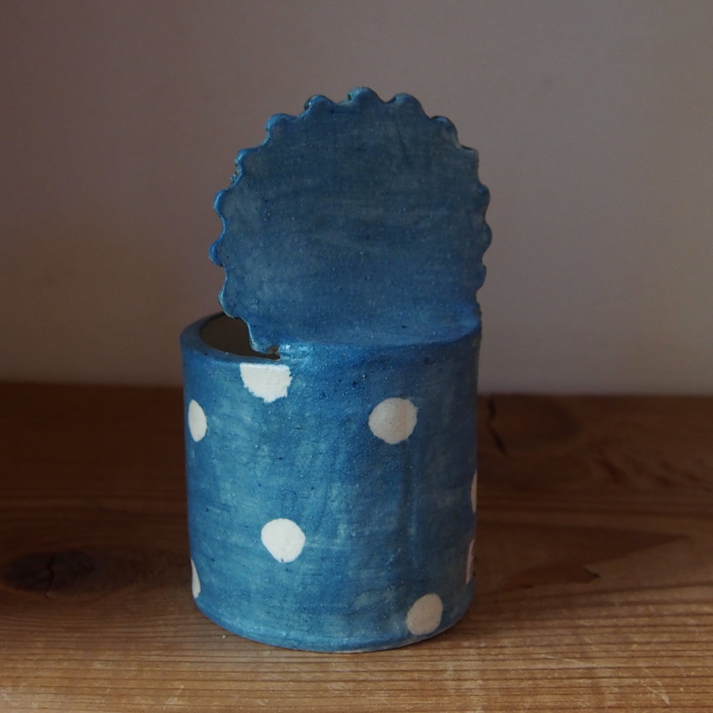 26　チェック柄くま缶(大) | 我妻なおり