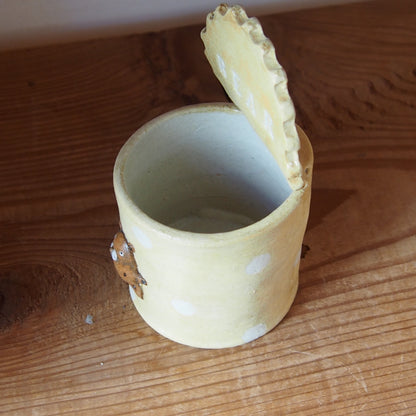 26　チェック柄くま缶(大) | 我妻なおり