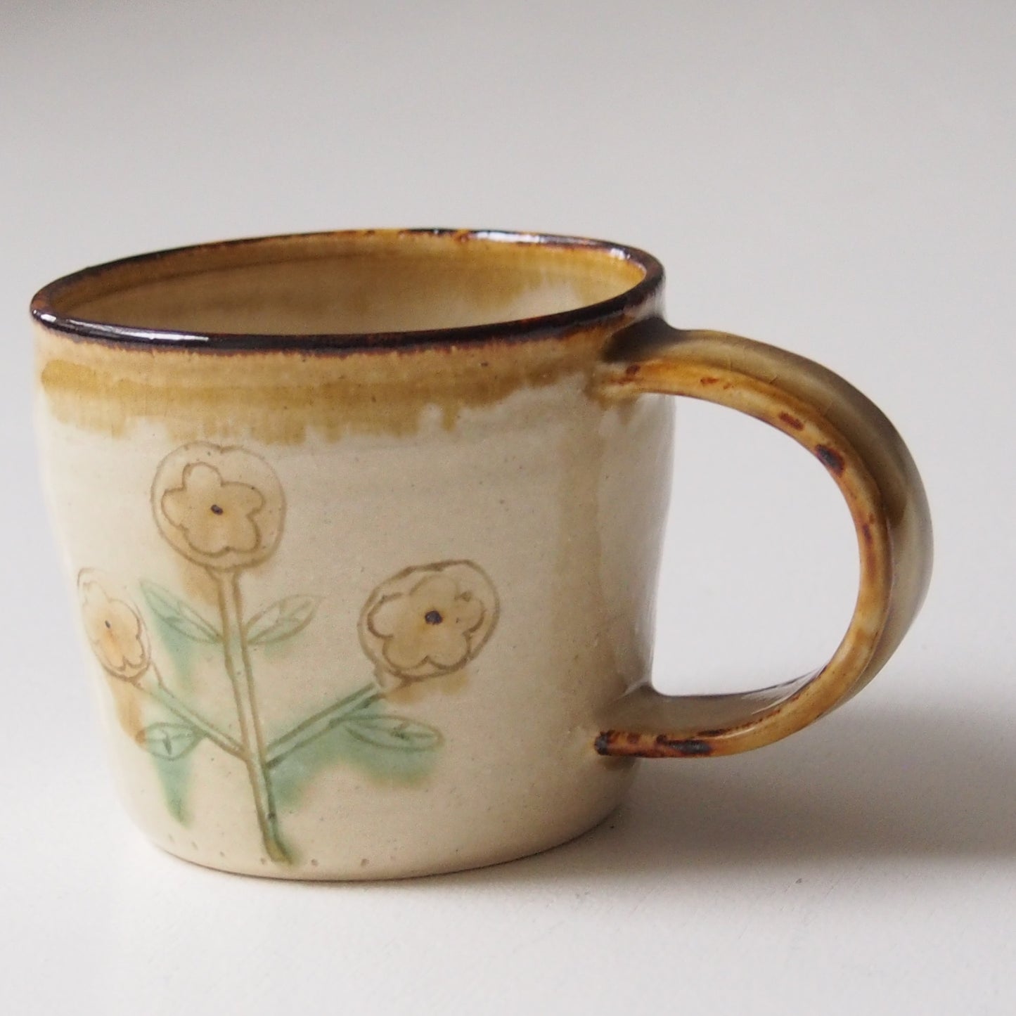 49　灰釉ﾏｸﾞｶｯﾌﾟ | 滝沢三奈子