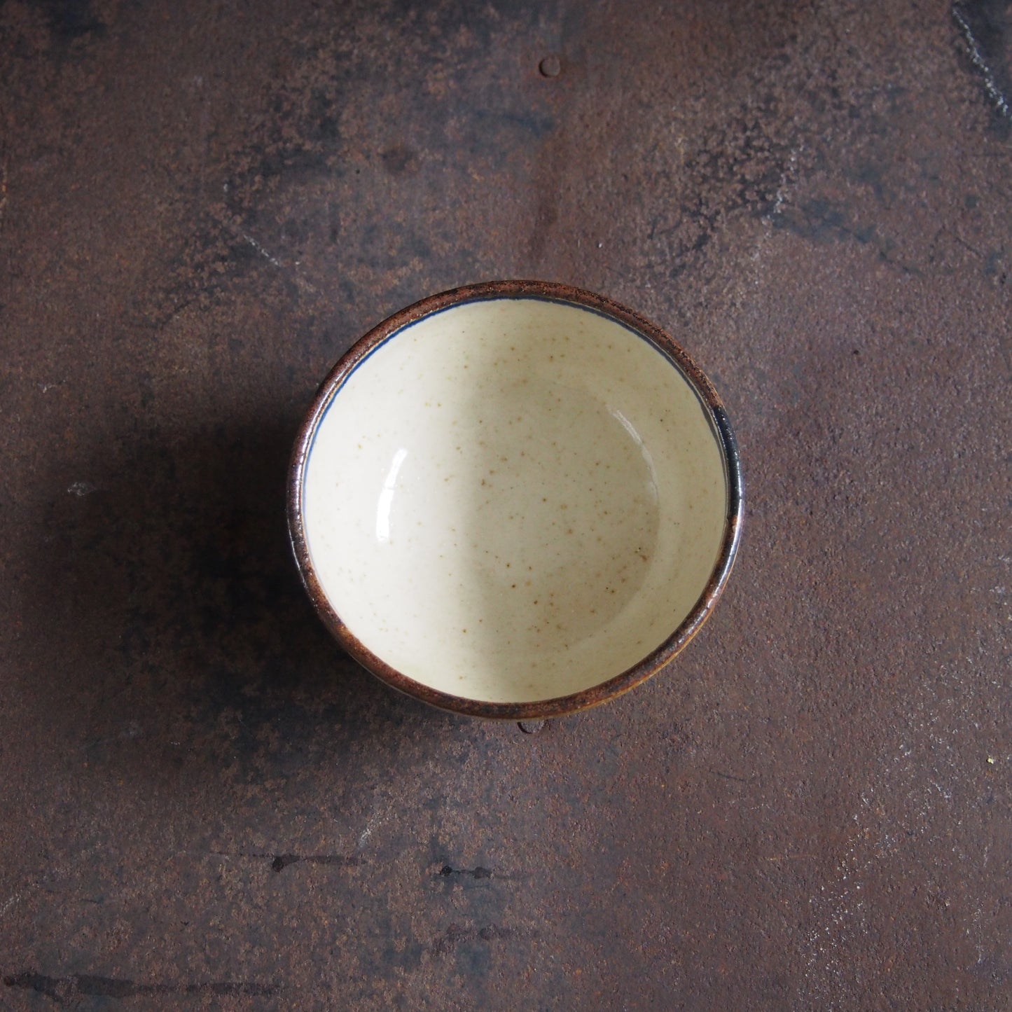 8 染付（葉）飯碗 | 遠藤 太郎