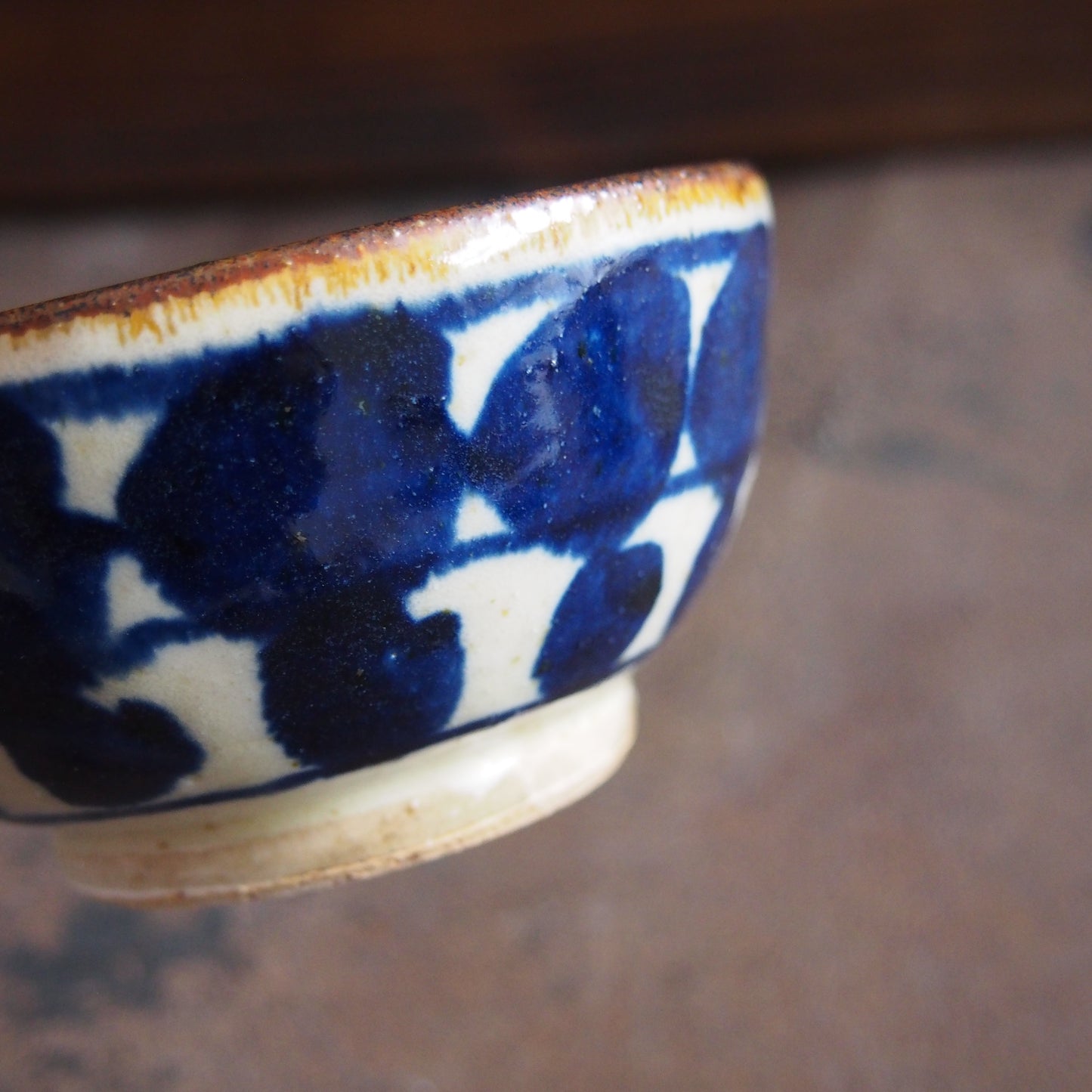 8 染付（葉）飯碗 | 遠藤 太郎