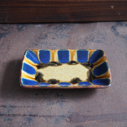 19 安南 青・飴 四角皿（小） | 遠藤 太郎