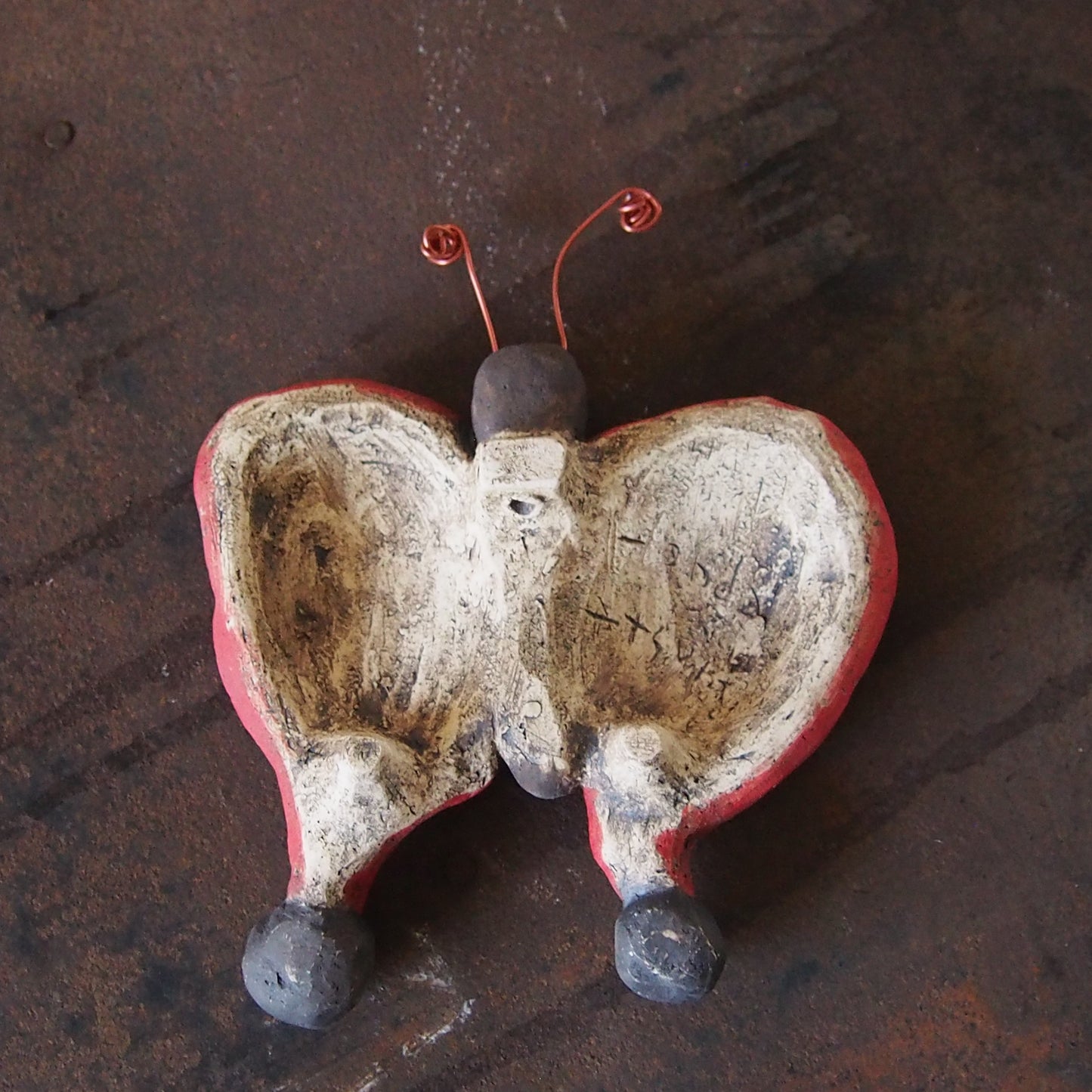 17　ちょうちょ　赤 | 本田あつみ