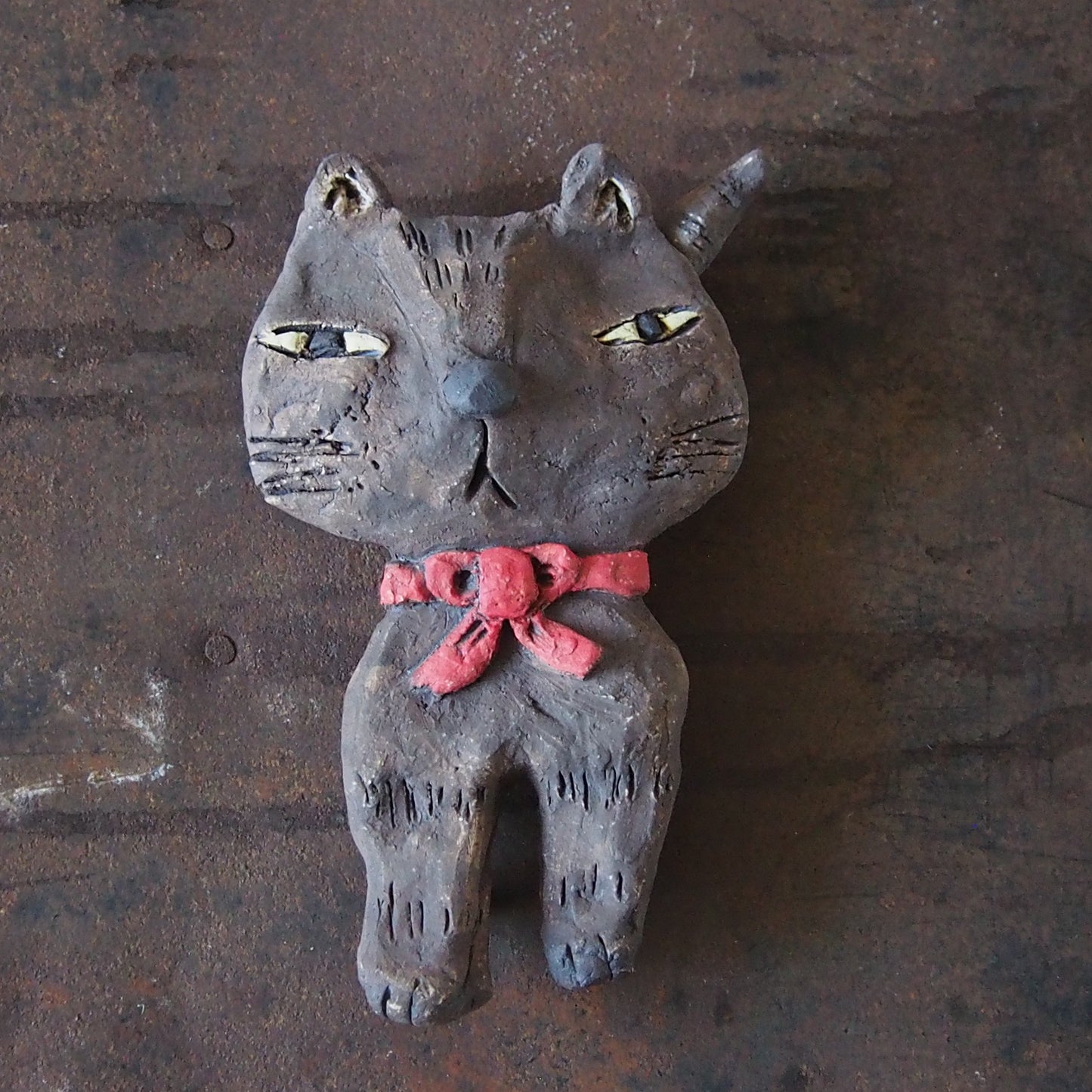 23　赤いリボンのクロネコさん | 本田あつみ