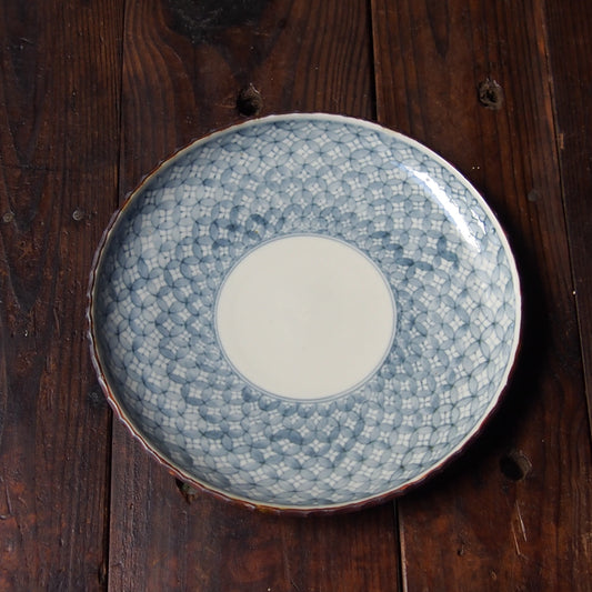 16　染付七宝つなぎ文8寸皿 | 志村和晃