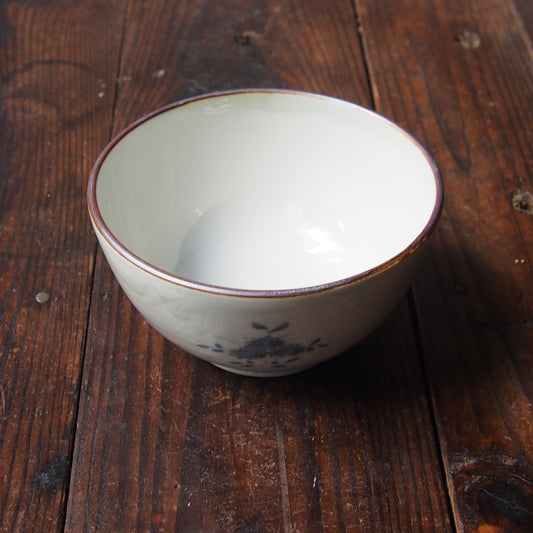 48　染付花文丼　B | 志村和晃