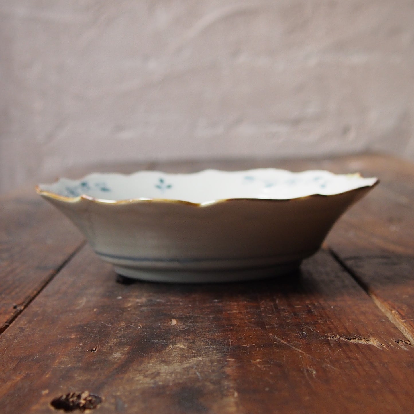 52　染付花文稜花6寸皿　B | 志村和晃