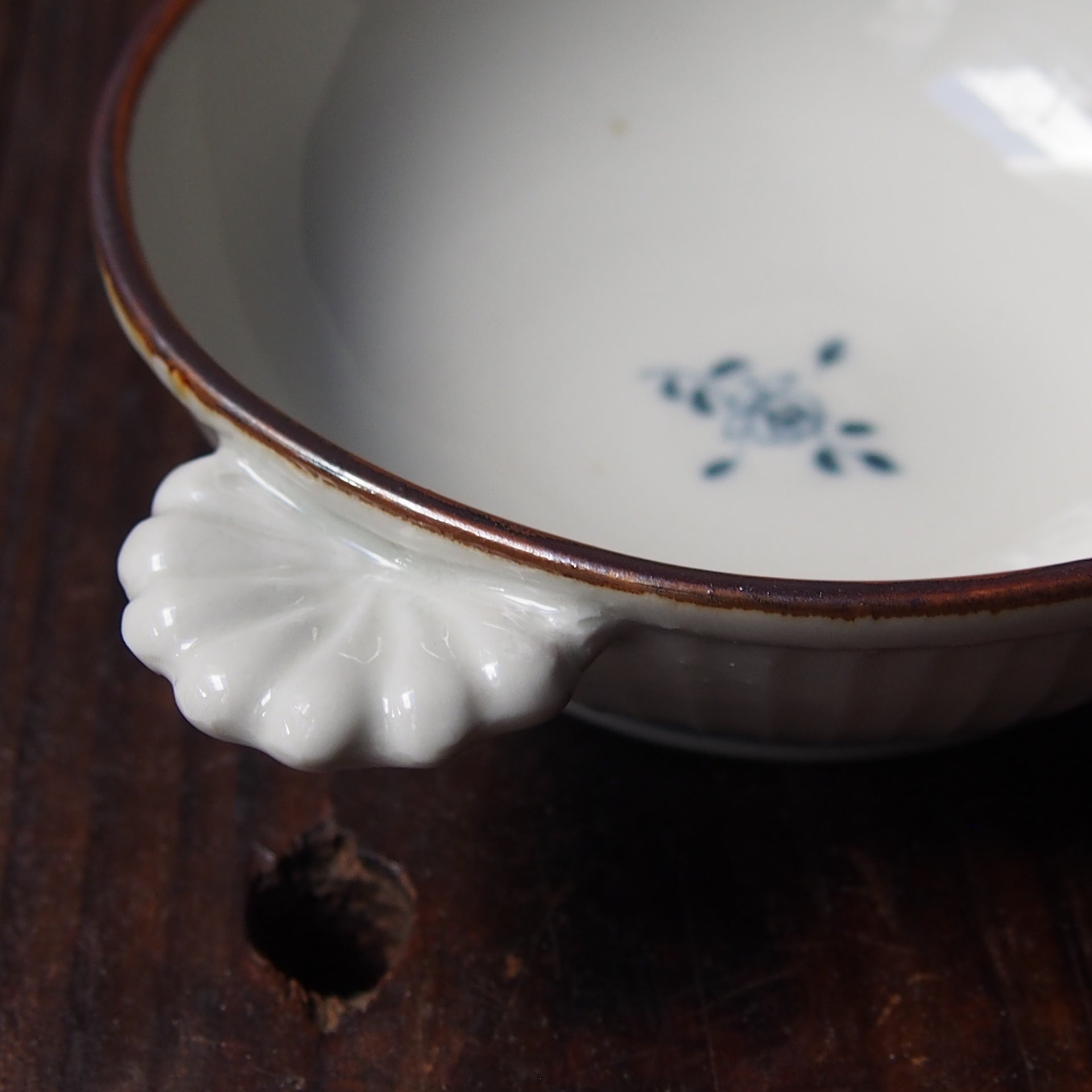 志村和晃】53 染付花文しのぎ手付き鉢 A | 益子のギャラリー もえぎ