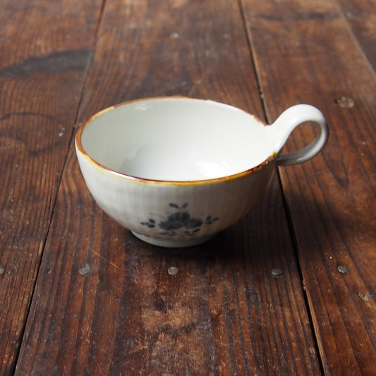 61　染付花文しのぎスープ碗　A | 志村和晃