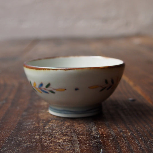 71　色絵草花文盃 | 志村和晃