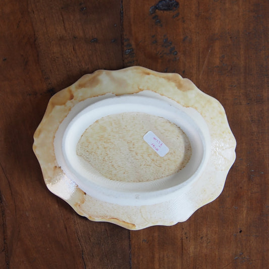 41-30 輪花オーバル小皿 | 梅本勇