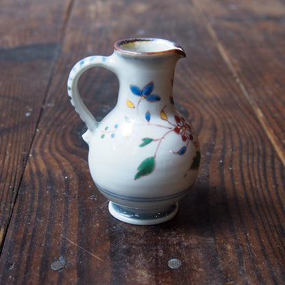 82　色絵花文ピッチャー | 志村和晃