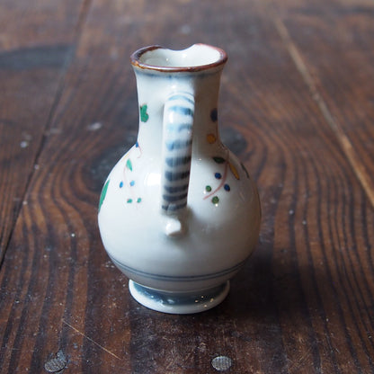 82　色絵花文ピッチャー | 志村和晃