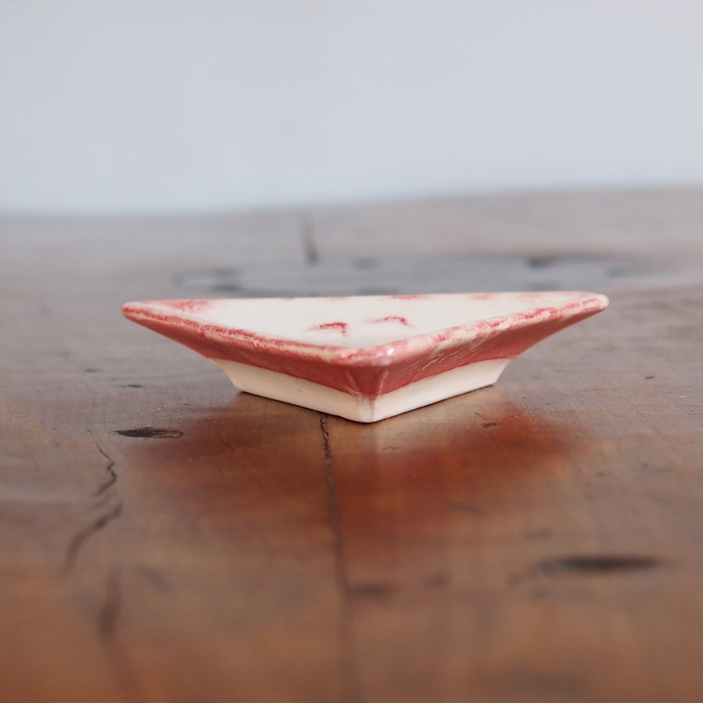 38-21 三角豆皿 | 梅本勇