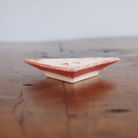 38-21 三角豆皿 | 梅本勇