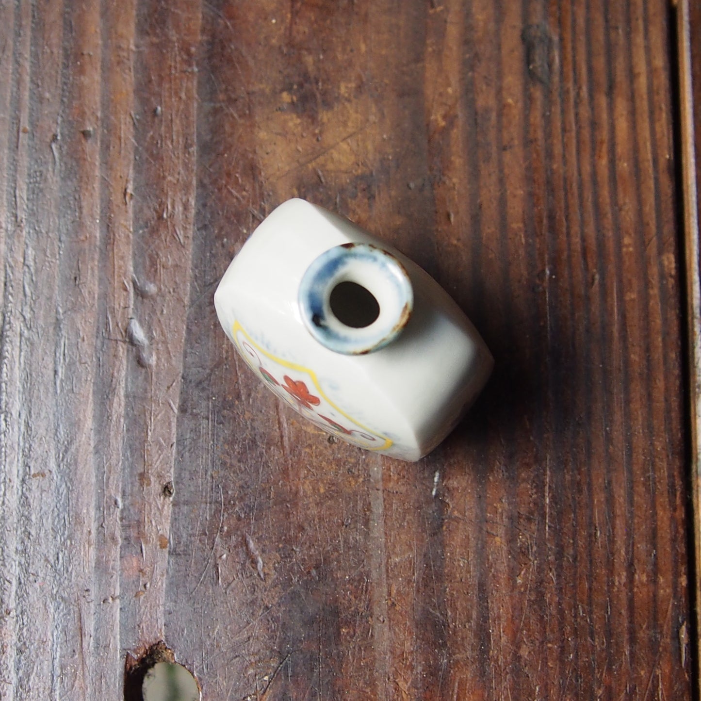 86　色絵ﾁｭｰﾘｯﾌﾟ文扁壷 | 志村和晃