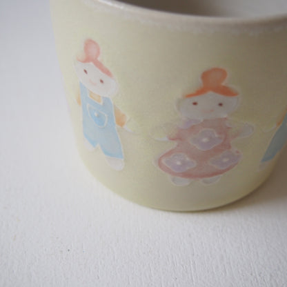 24 カップ手つなぎ | 中村かりん