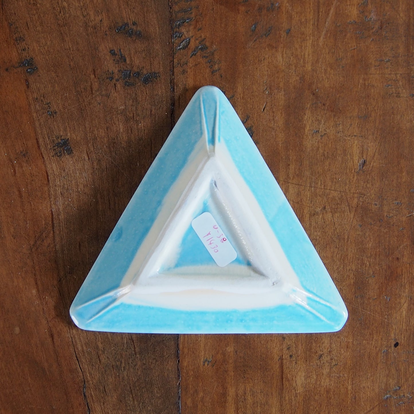 38-23 三角豆皿 | 梅本勇