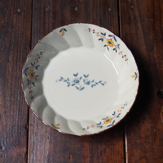 92　色絵花文捻り6寸鉢 | 志村和晃