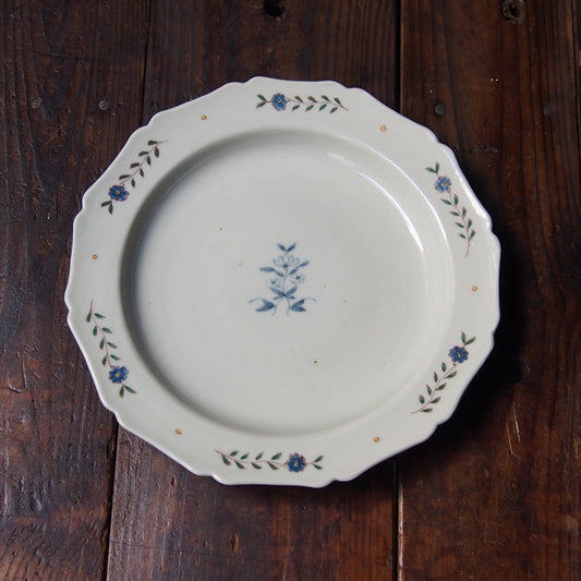 94　色絵花文輪花8寸皿　B | 志村和晃