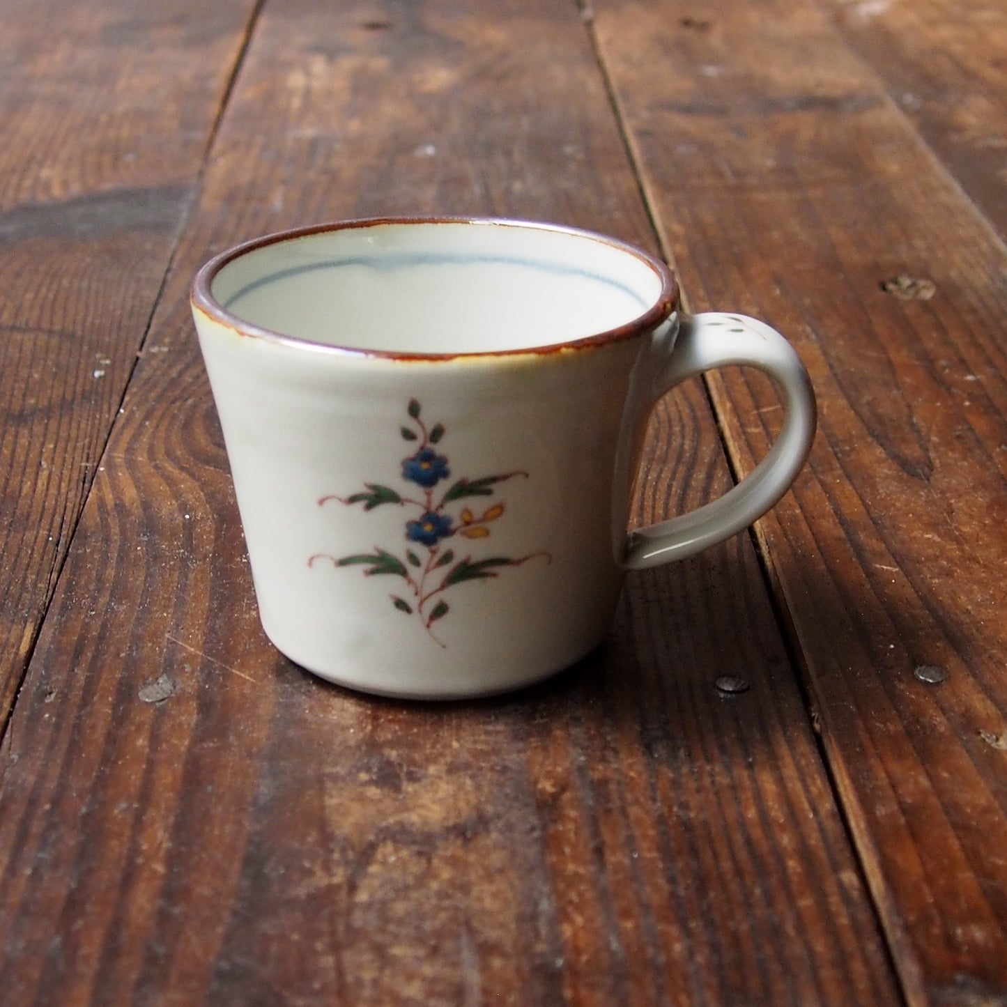 101　色絵花文マグ | 志村和晃