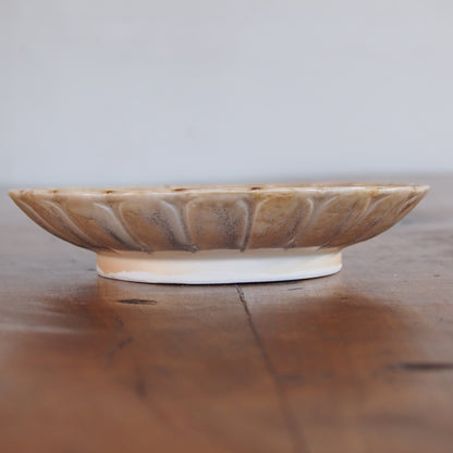 37-16 5寸ガーベラ皿 | 梅本勇