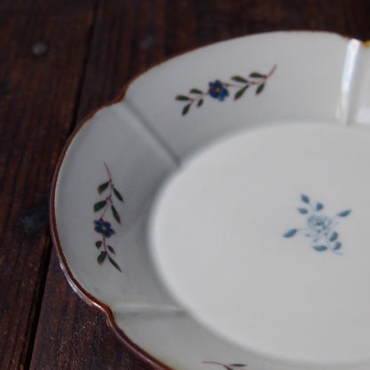 103　色絵ばら文輪花６寸皿　B | 志村和晃