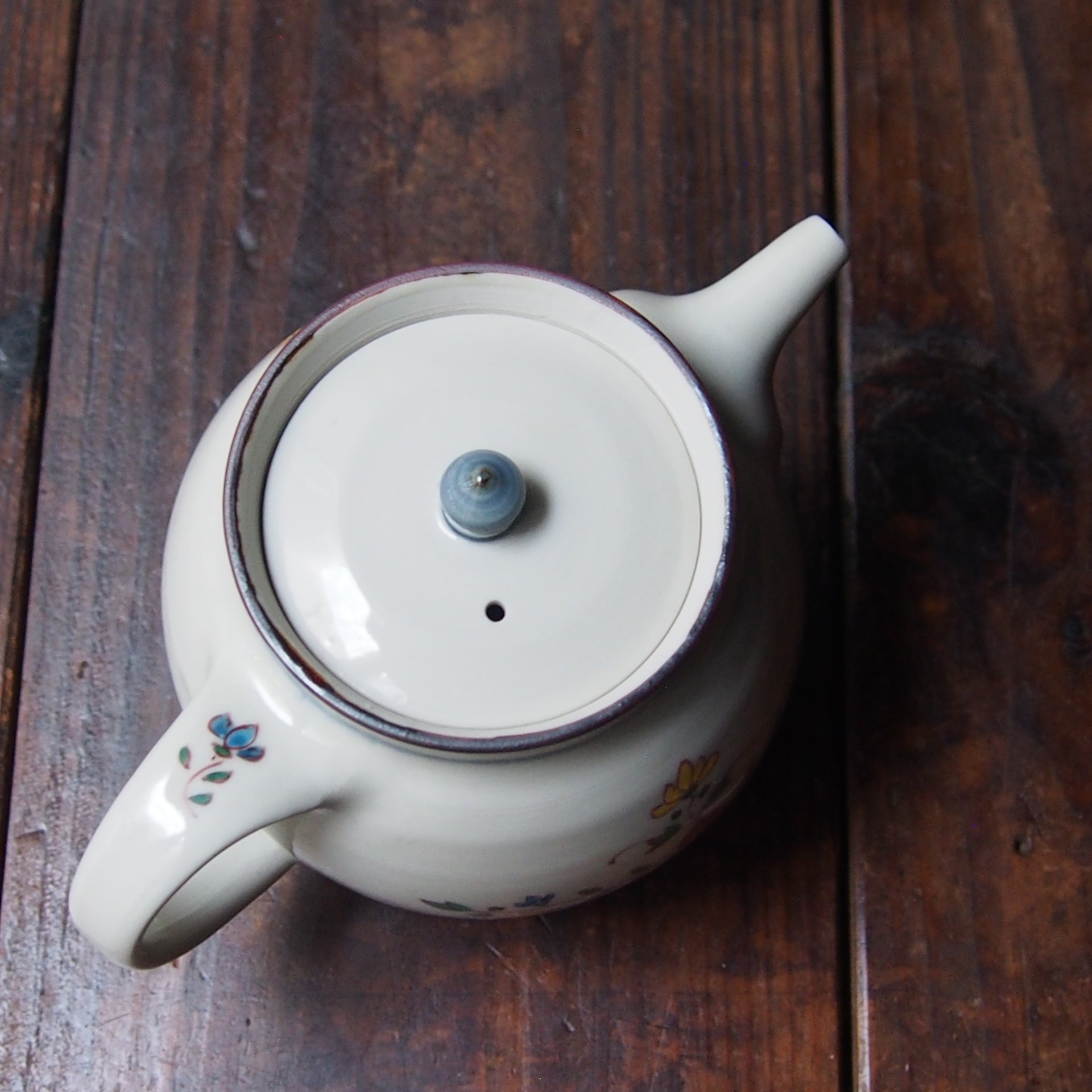 つじむら そうたアンティーク　ビンテージ　昭和レトロ　美品　かわいい 志村和晃】117 色絵花文ポット D | 益子のギャラリー もえぎ – moegi