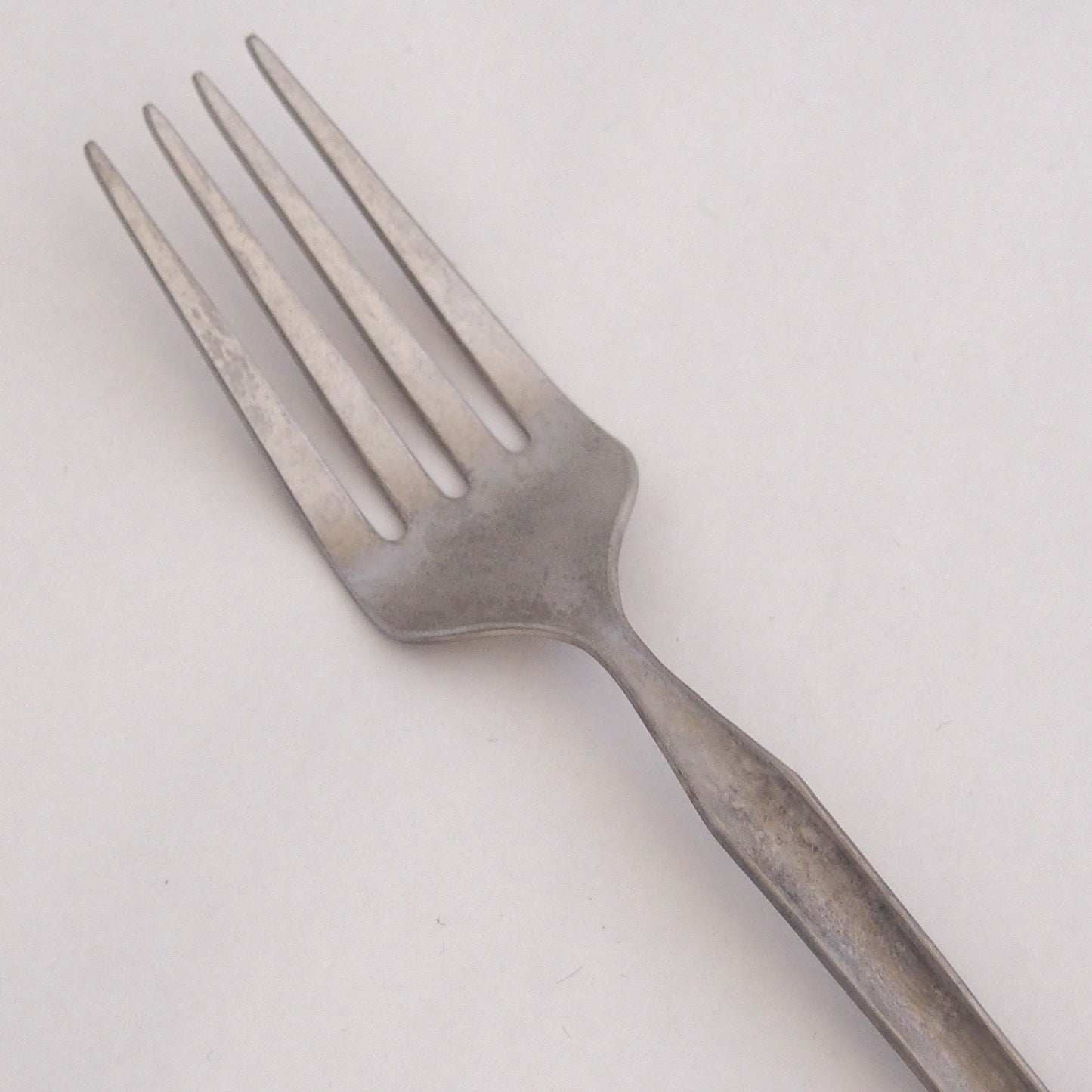 R2　フォークL | 机上工芸舎