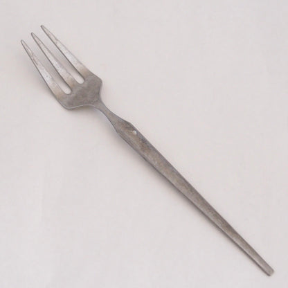 R8　フォークM | 机上工芸舎