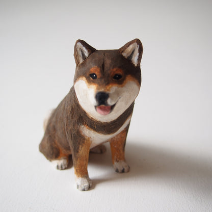 11　胡麻柴犬（座り） | ヒロセジン