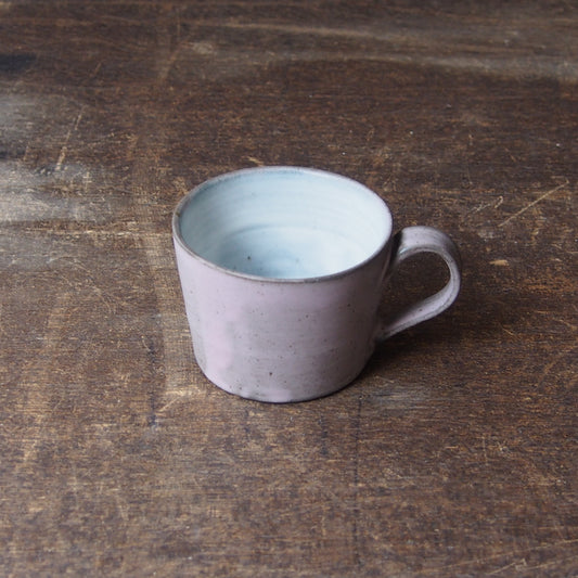 １．コーヒーカップ　ピンク
