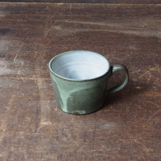 １．コーヒーカップ　グリーン
