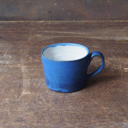 １．コーヒーカップ　ブルー