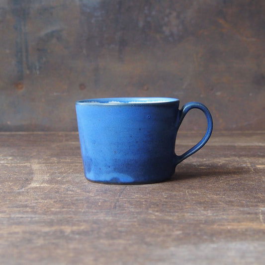 １．コーヒーカップ　ブルー