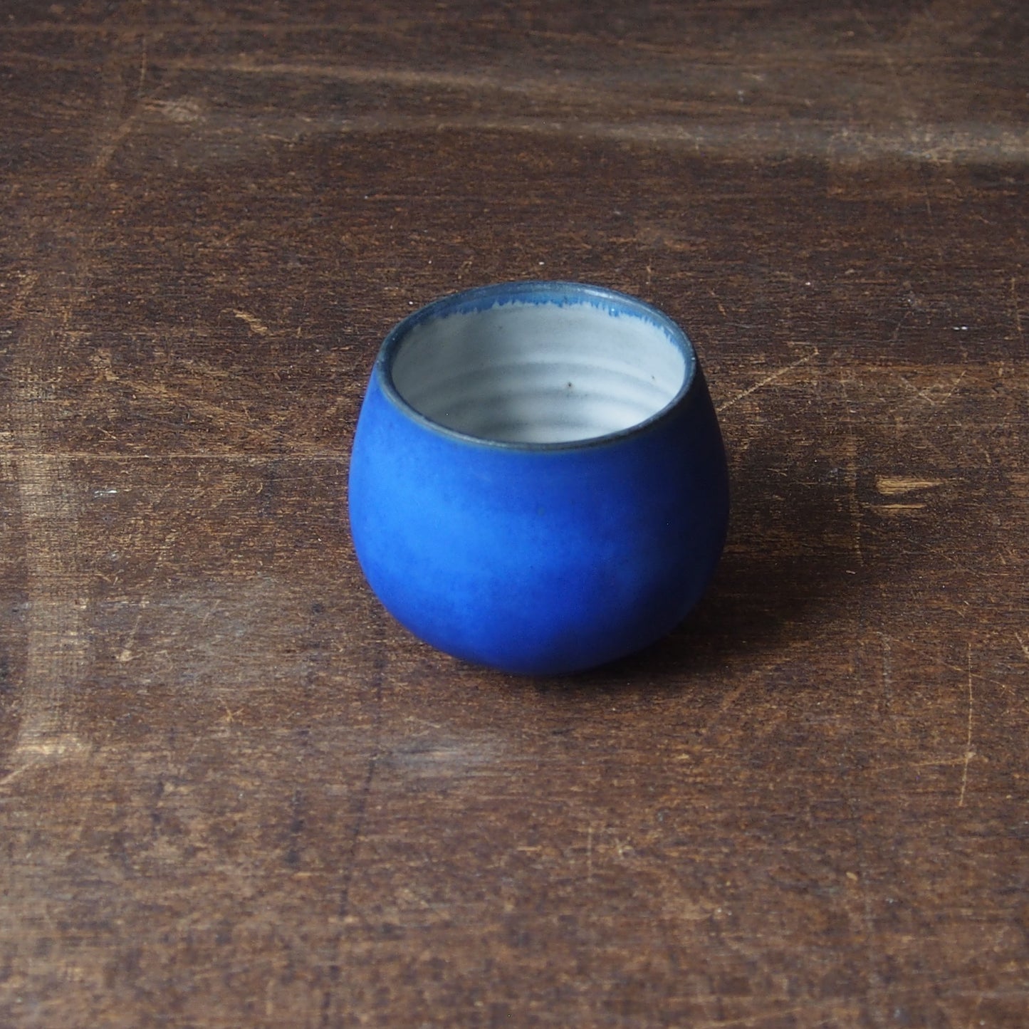 ４．丸くみ出し　ブルー