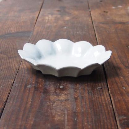 8　輪花皿 中 | 上國料正記